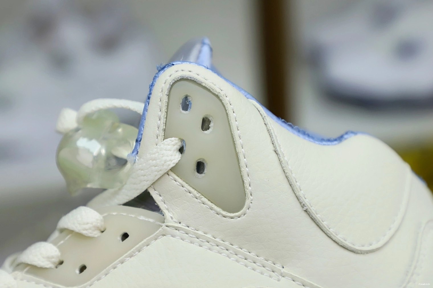 5 BE JORDAN KHALED THE AIR DJ WE 1028